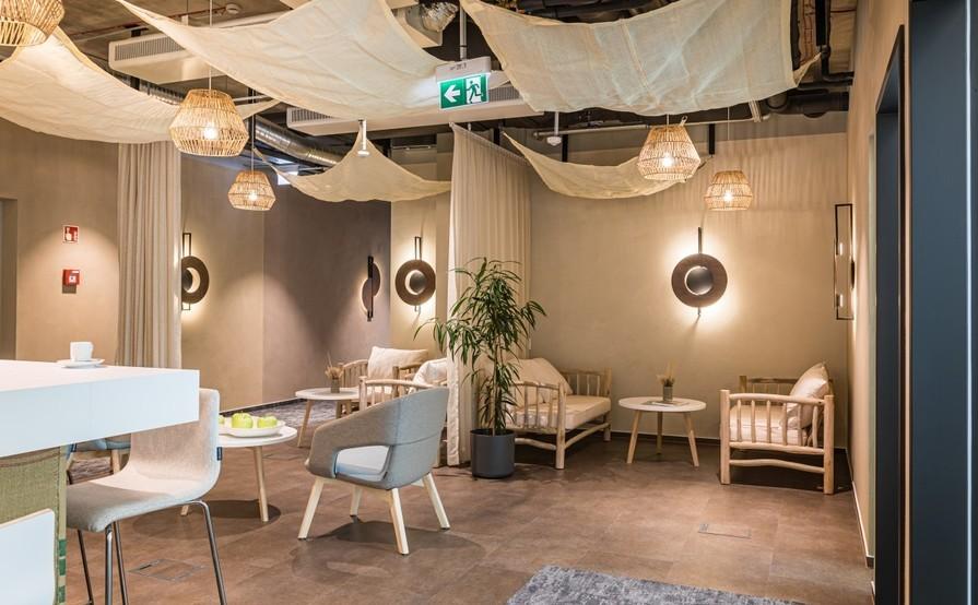 DBH FlexSpace H2O Meeting Room