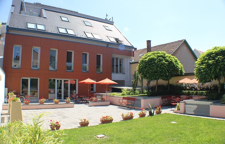 DBH Arany János Meeting Room