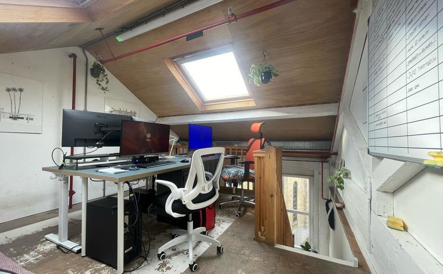 Creative Desk in a mezzanine studio, Dalston Creative Desk in a mezzanine studio, Dalston