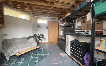 Creative Desk in a mezzanine studio, Dalston Creative Desk in a mezzanine studio, Dalston