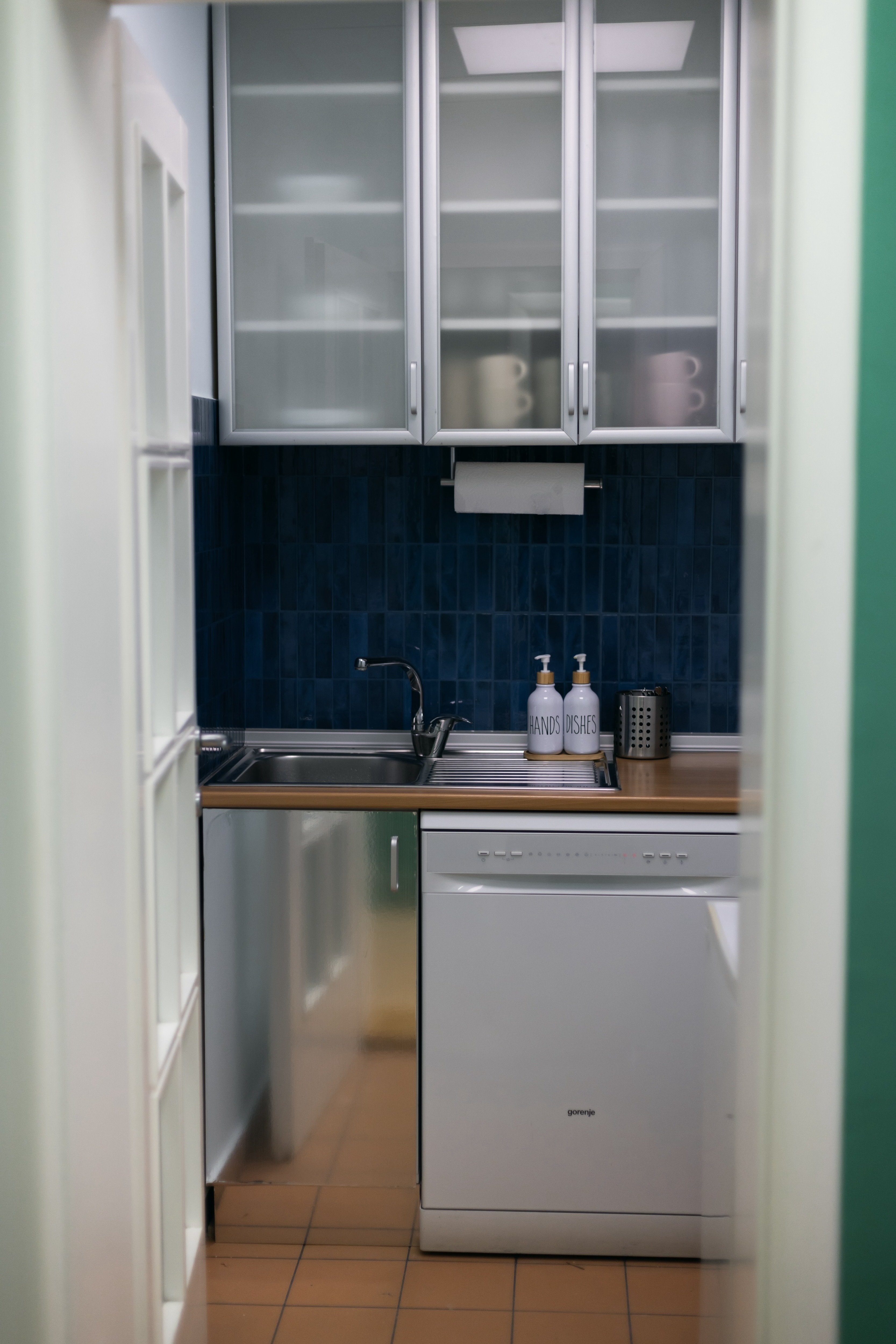 Hot desks & dedicated desks