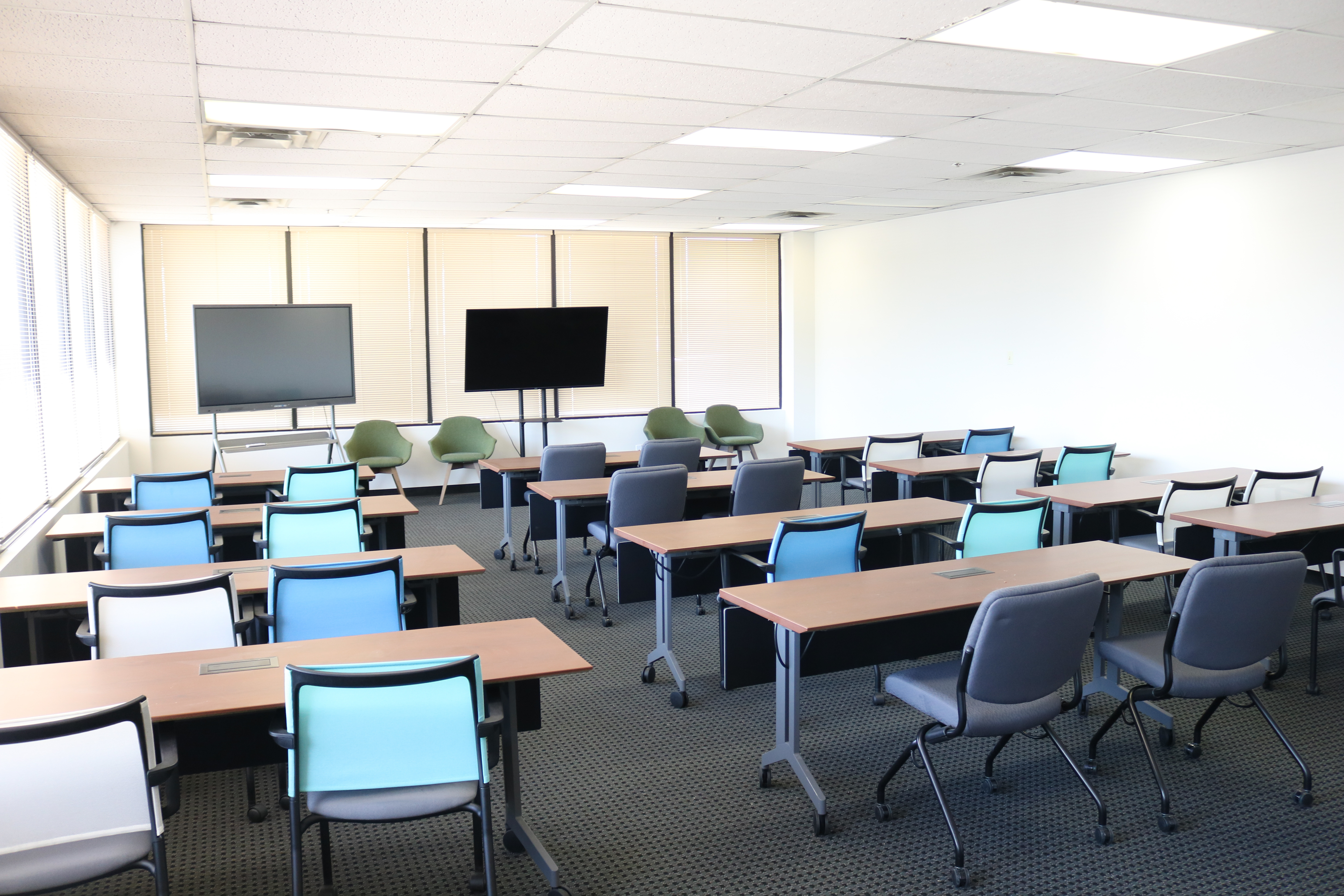  Training Classroom / Conference Room