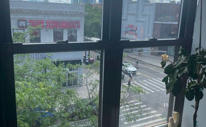 Modern Office Suite – Hourly Rental in Astoria Modern Office Suite – Hourly Rental in Astoria