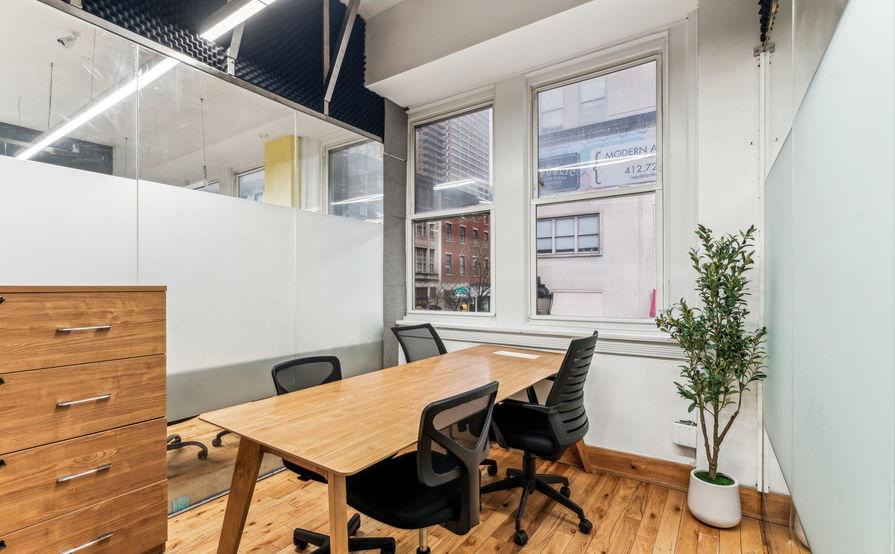  Private Office for 4