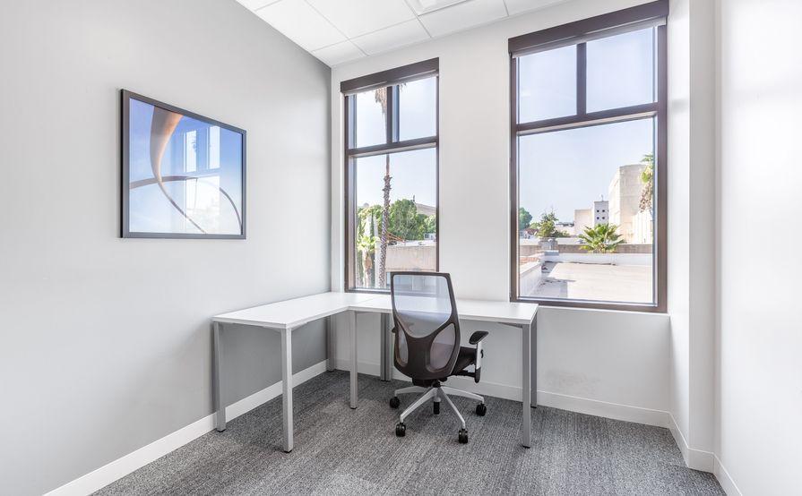 Beautifully designed office space for 1 person in Spaces 222 Hoddle Street