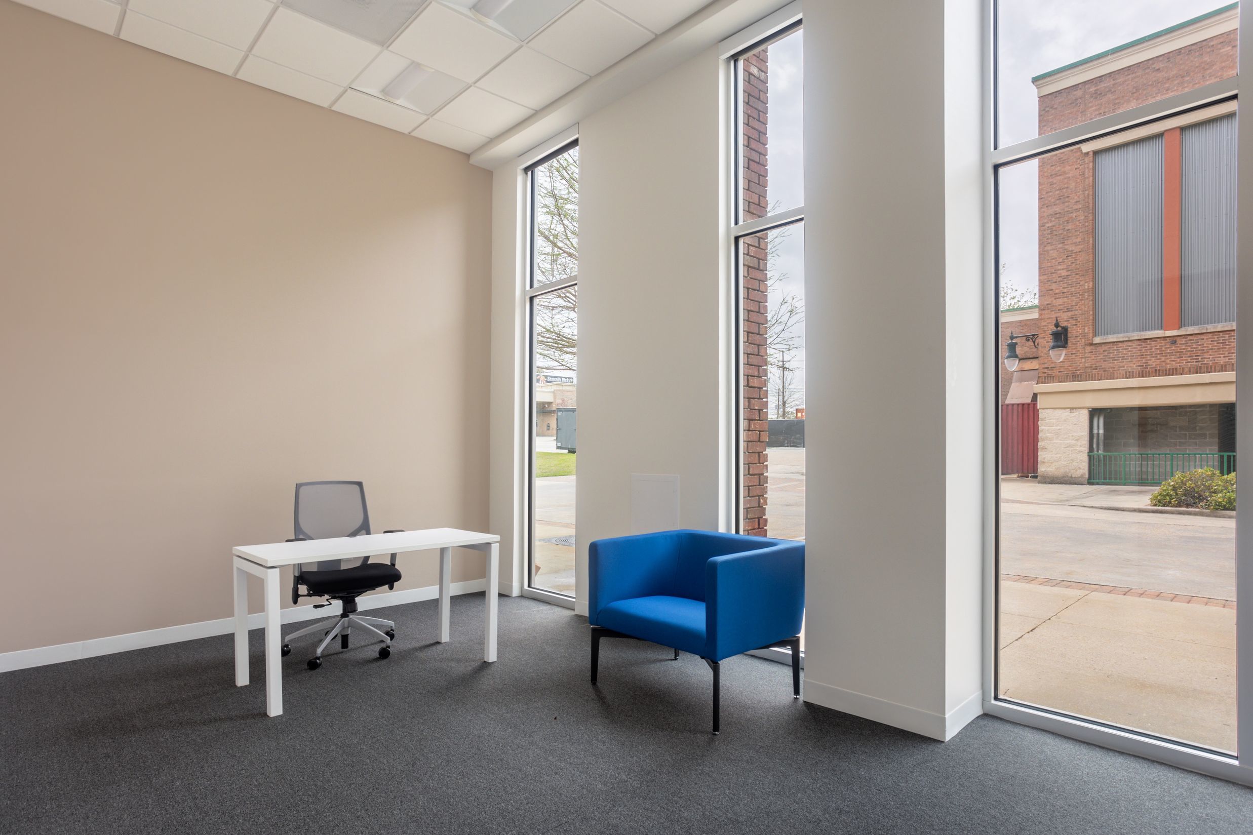 Beautifully designed office space for 1 person in Spaces 28 Leigh Street Beautifully designed office space for 1 person in Spaces 28 Leigh Street