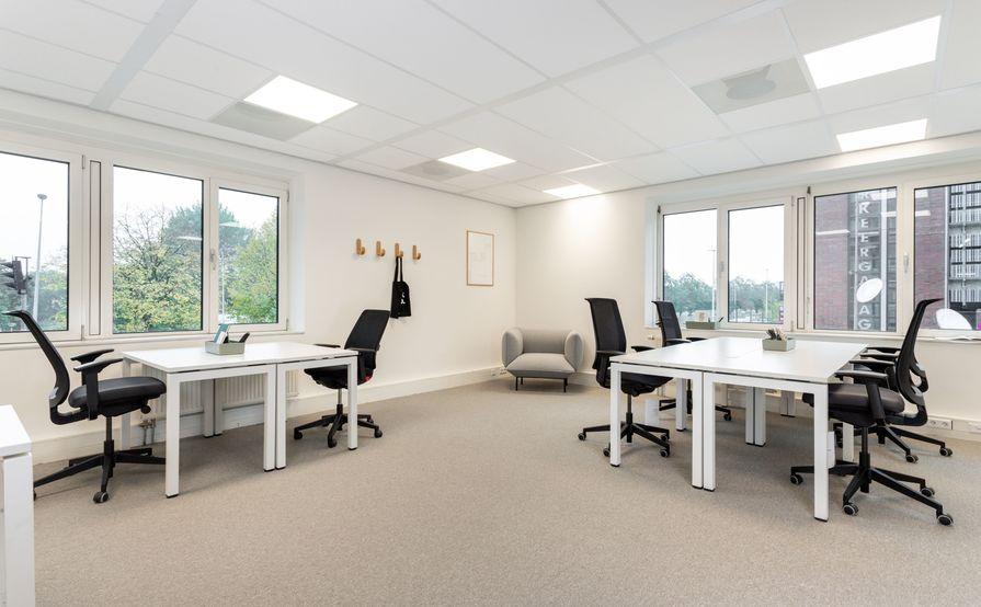24/7 access to open plan office space for 10 persons in Spaces 28 Leigh Street 24/7 access to open plan office space for 10 persons in Spaces 28 Leigh Street