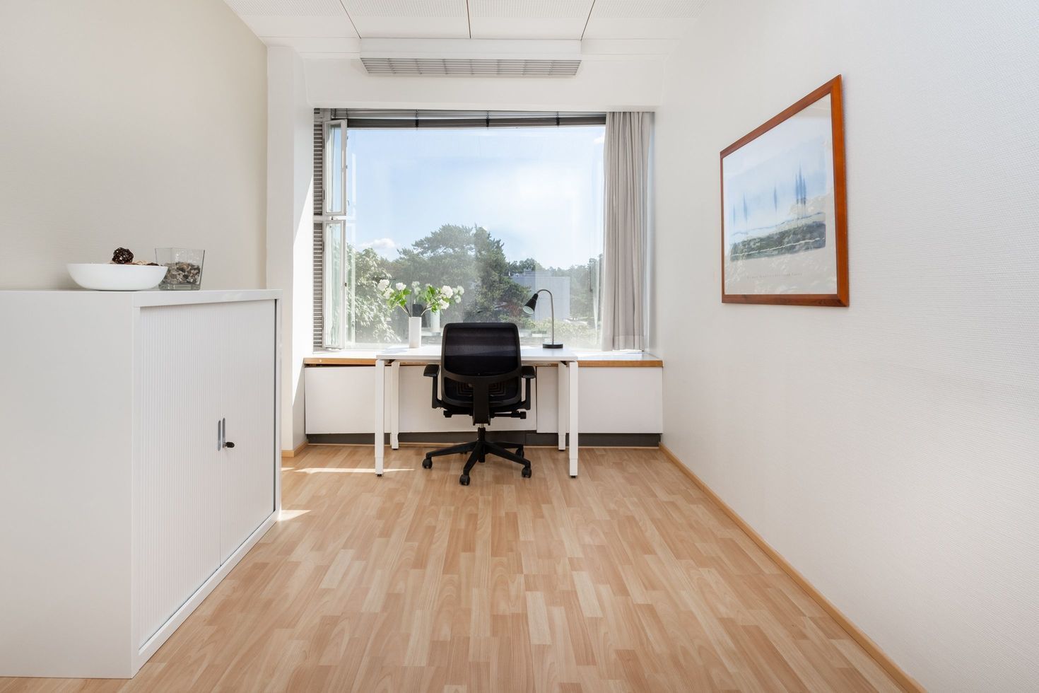Private office space for 3 persons in Regus Lane Cove Private office space for 3 persons in Regus Lane Cove