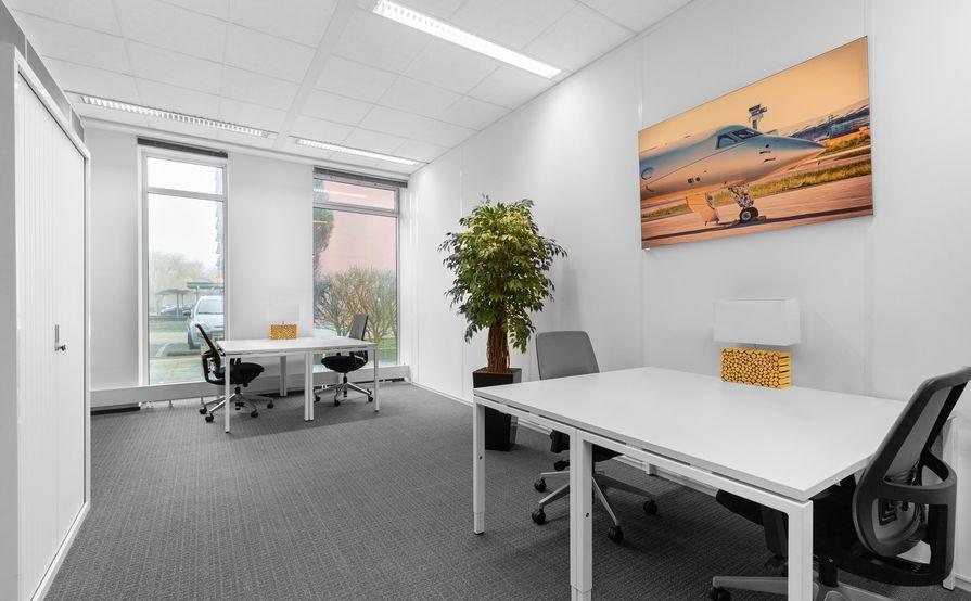 Find office space in Regus Lane Cove for 4 persons with everything taken care of Find office space in Regus Lane Cove for 4 persons with everything taken care of
