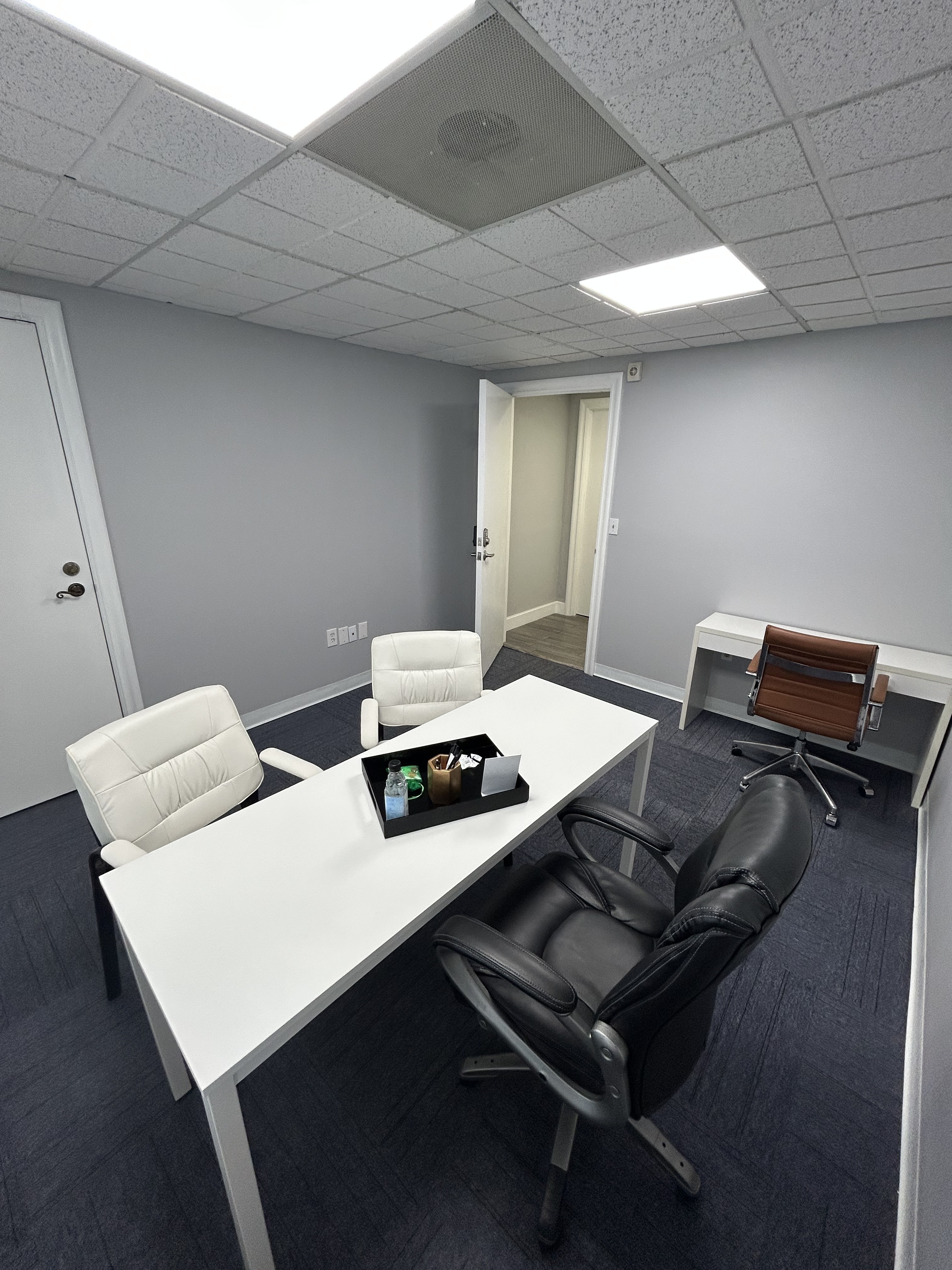 Executive Day office Space