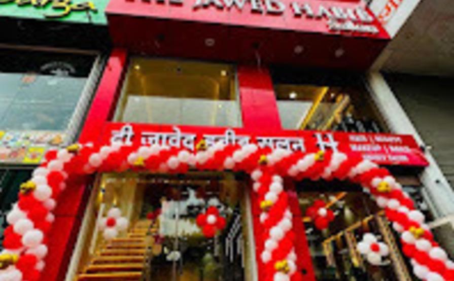 The Jawed Habib Salon - Keratin, Hair Colour, Hair Cut, Facial, Makeup, Manicur