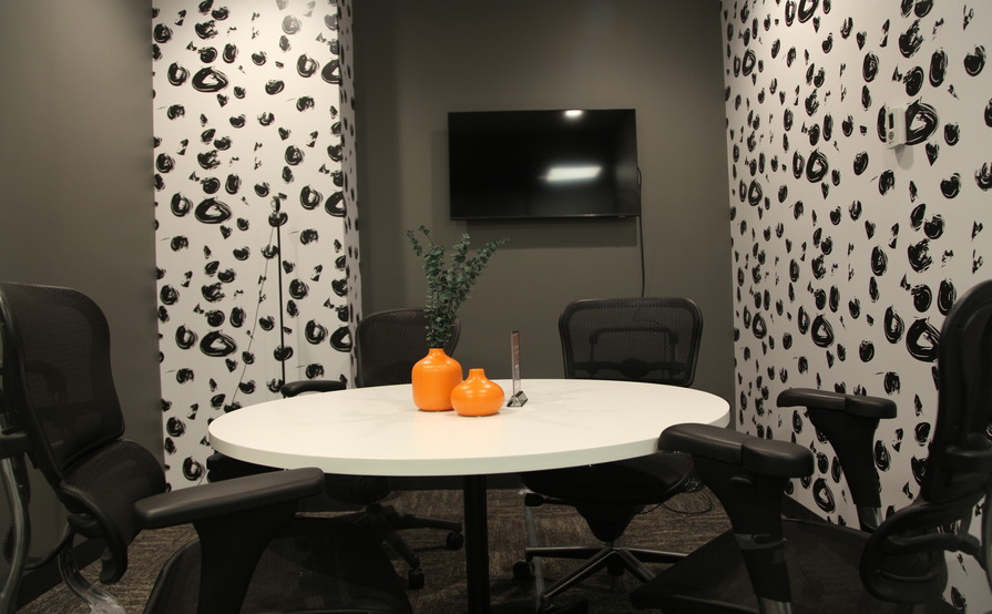 Huddle Space 