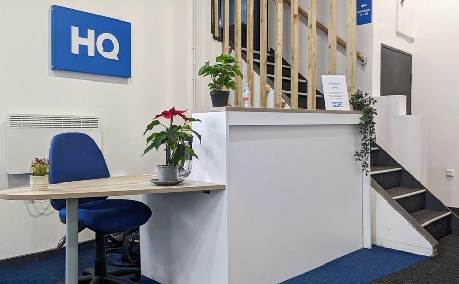 Private office space for 1 person in HQ 280 Flinders Street Private office space for 1 person in HQ 280 Flinders Street