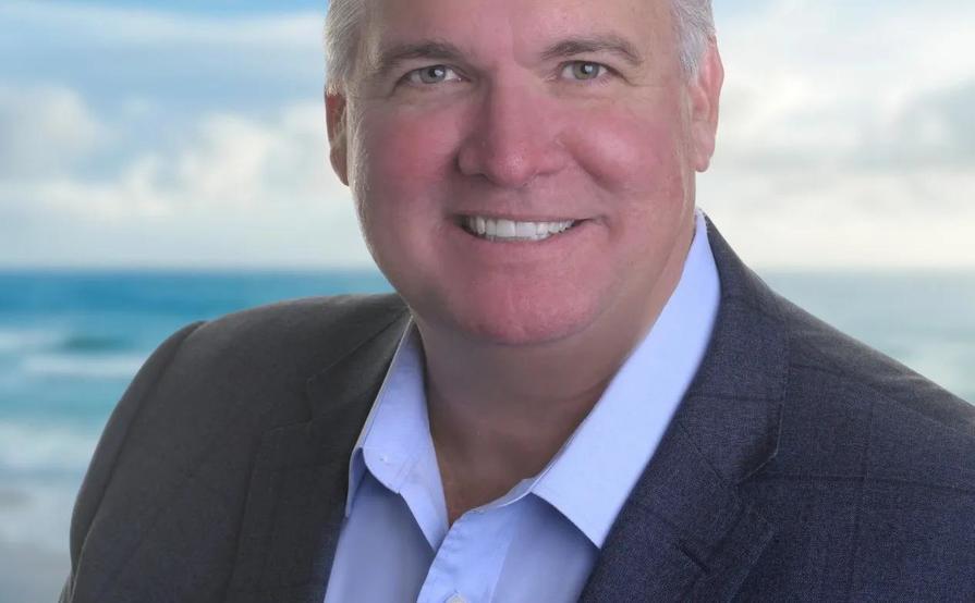 Evan Jay | Realtor | Estate Properties