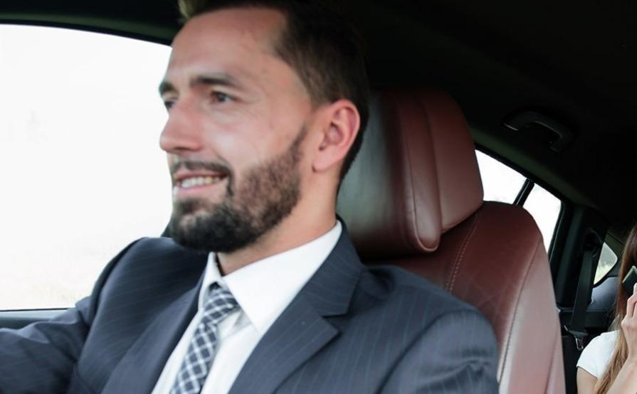 Luxury on the Move: Redefining Executive Travel Across Houston City