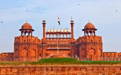 Delhi Same Day Tour By Tempo Traveller Delhi Same Day Tour By Tempo Traveller