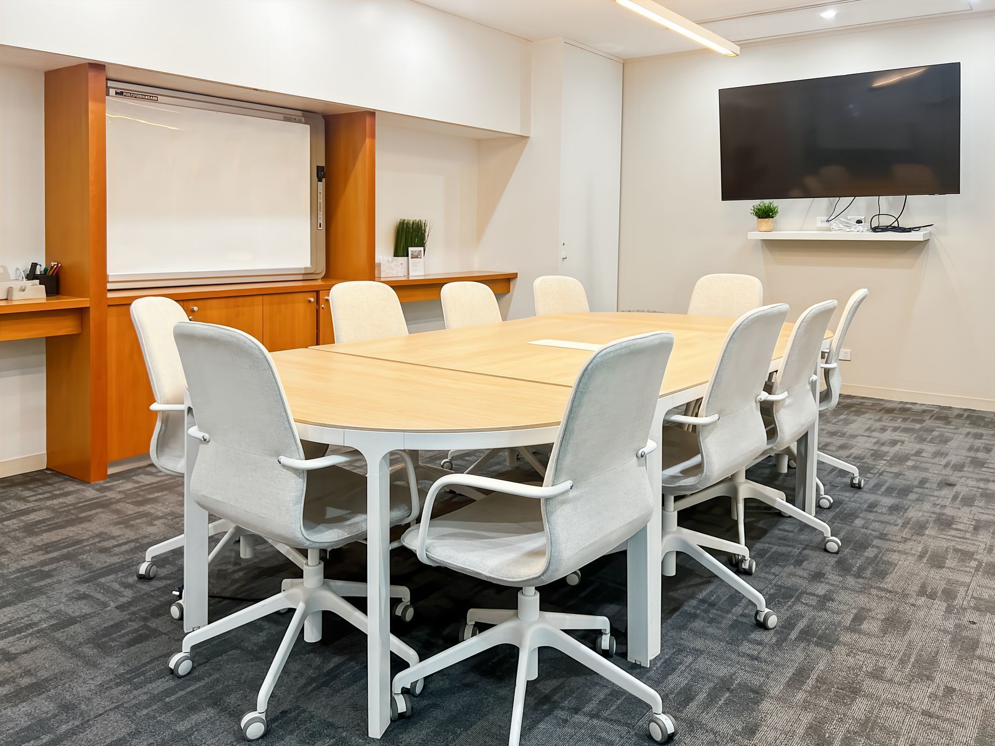 All-inclusive access to professional office space for 4 persons in Regus 120 Collins Street All-inclusive access to professional office space for 4 persons in Regus 120 Collins Street