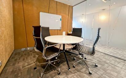 Open plan office space for 10 persons in Regus 120 Collins Street 