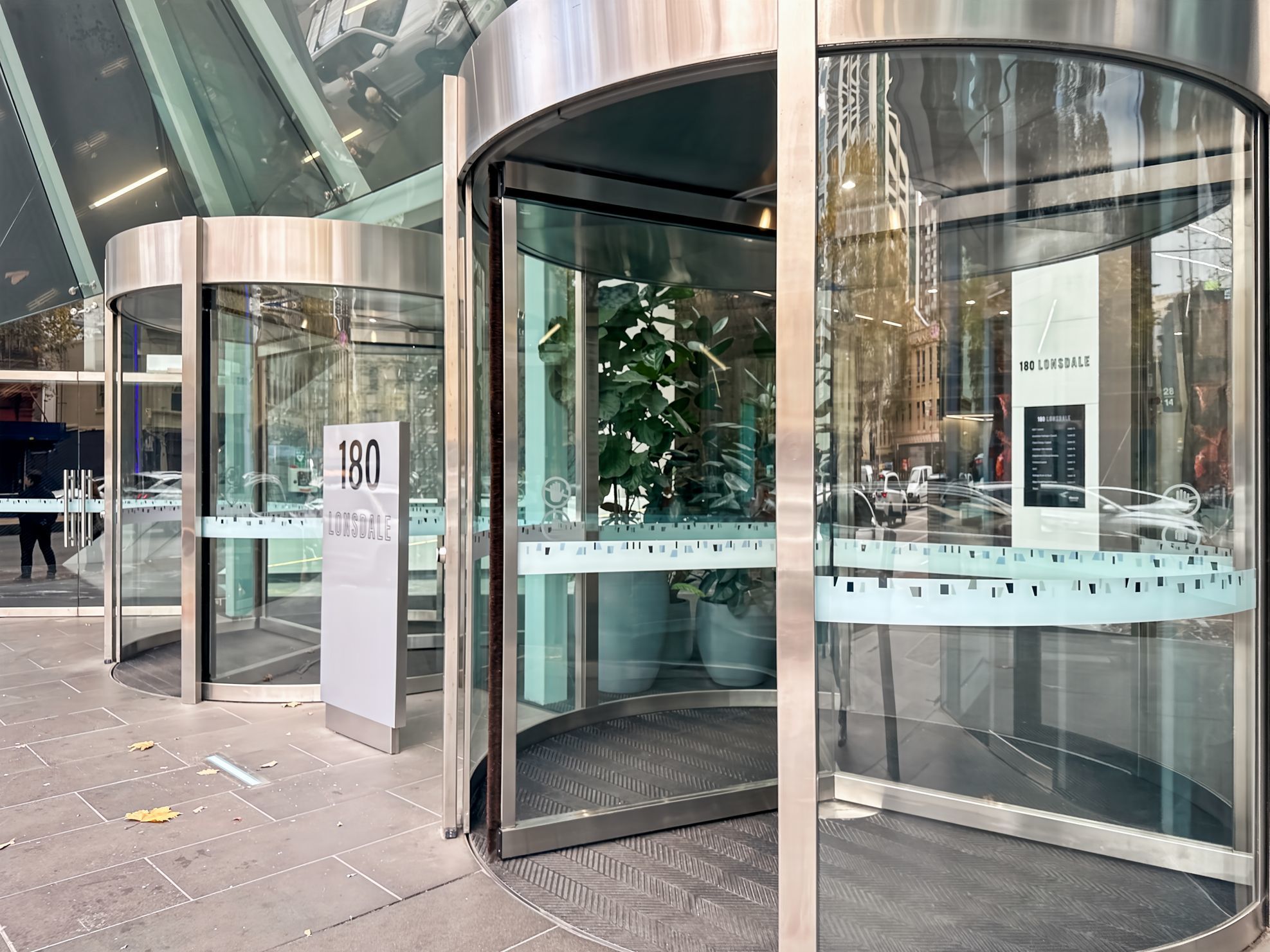 Unlimited office access in Regus 180 Lonsdale Street Unlimited office access in Regus 180 Lonsdale Street