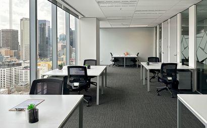 Fully serviced private office space for you and your team in Regus 180 Lonsdale Street 