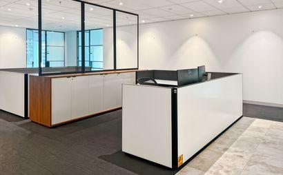 Private office space for 3 persons in Regus 460 Lonsdale Street