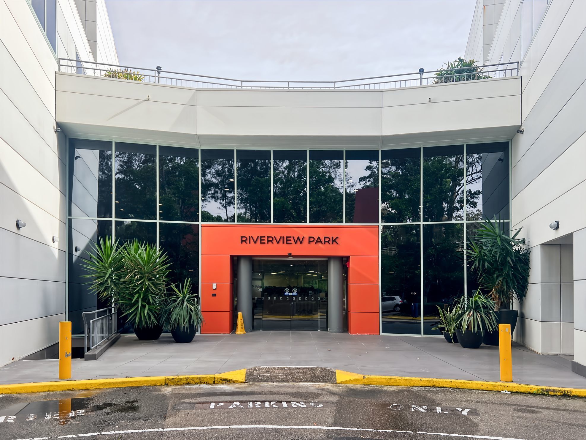Find office space in Regus Lane Cove for 4 persons with everything taken care of Find office space in Regus Lane Cove for 4 persons with everything taken care of