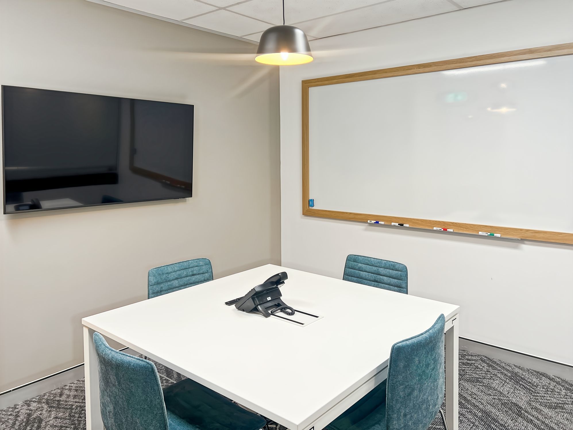 Private office space for 3 persons in Regus Lane Cove Private office space for 3 persons in Regus Lane Cove