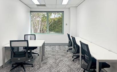 Private office space for 3 persons in Regus Lane Cove