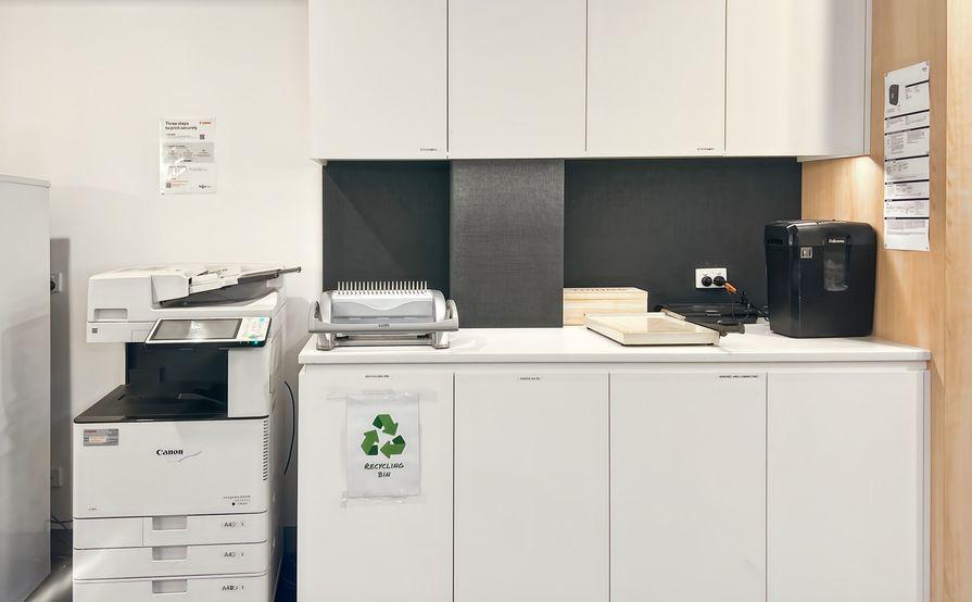 Move into ready-to-use open plan office space for 15 persons in Regus Heidelberg Move into ready-to-use open plan office space for 15 persons in Regus Heidelberg