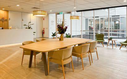 Move into ready-to-use open plan office space for 10 persons in Regus Heidelberg