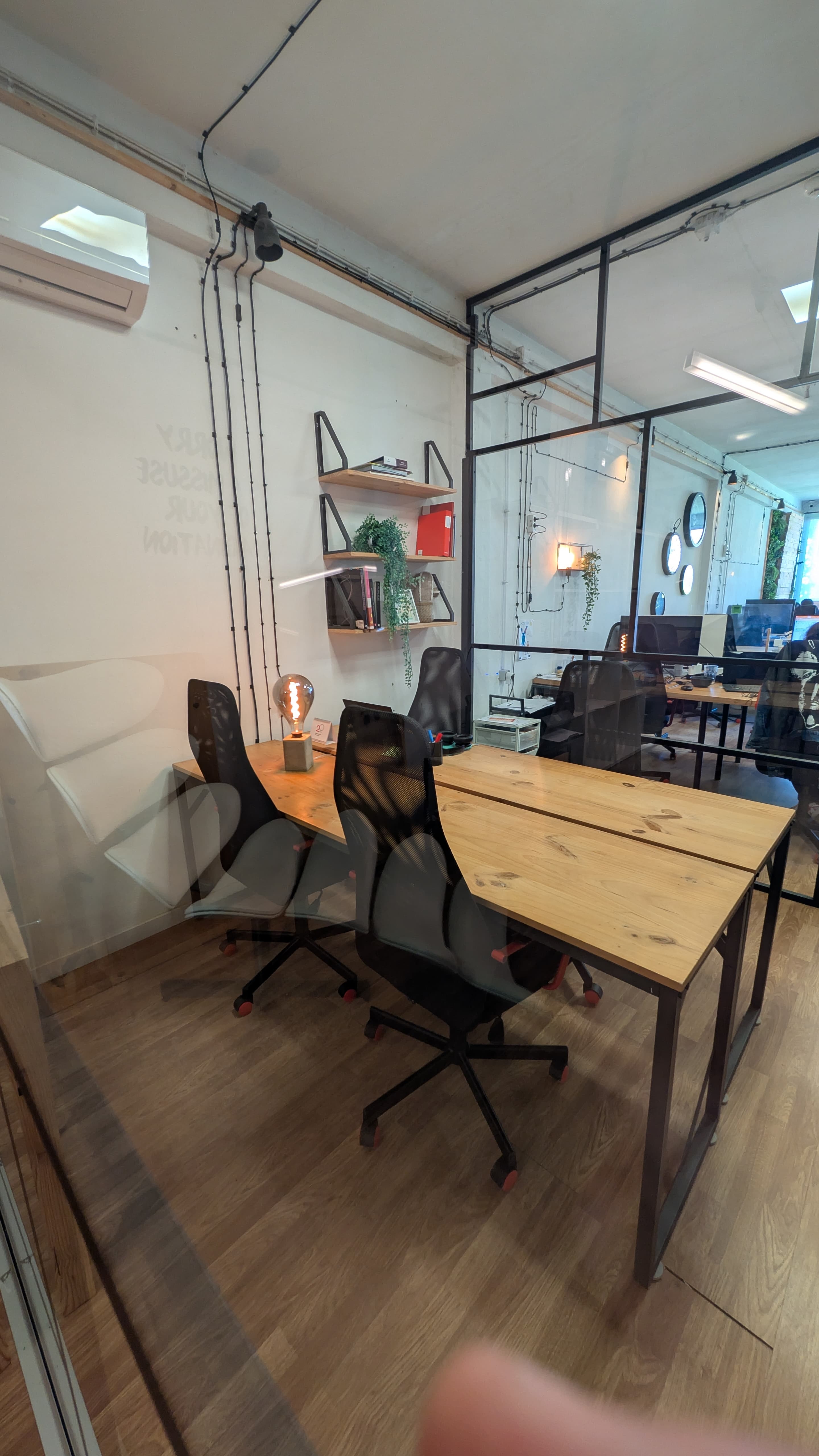 Office for 4 - 6 people