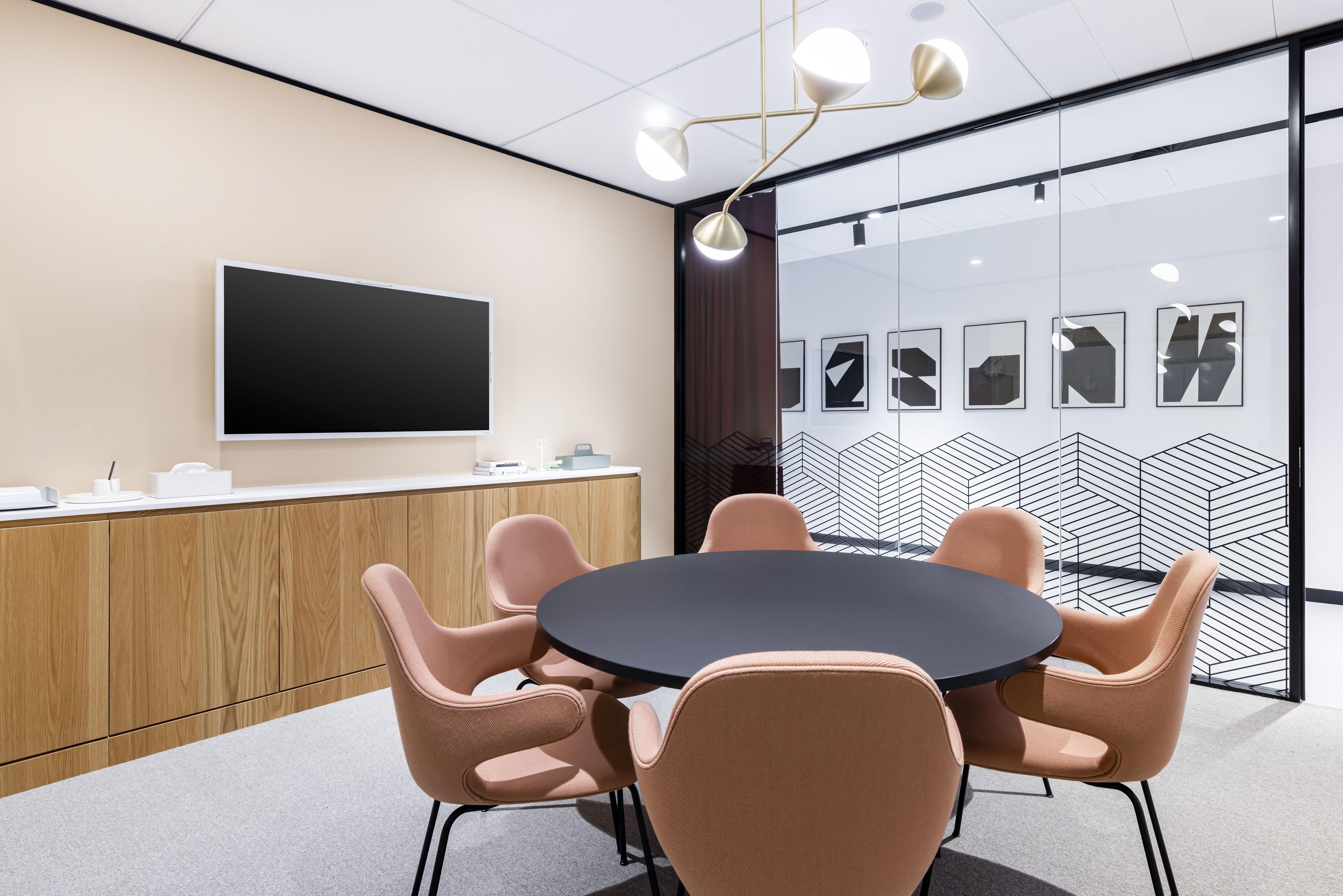 Find office space in Spaces 80 Ann Street for 2 persons with everything taken care of Find office space in Spaces 80 Ann Street for 2 persons with everything taken care of