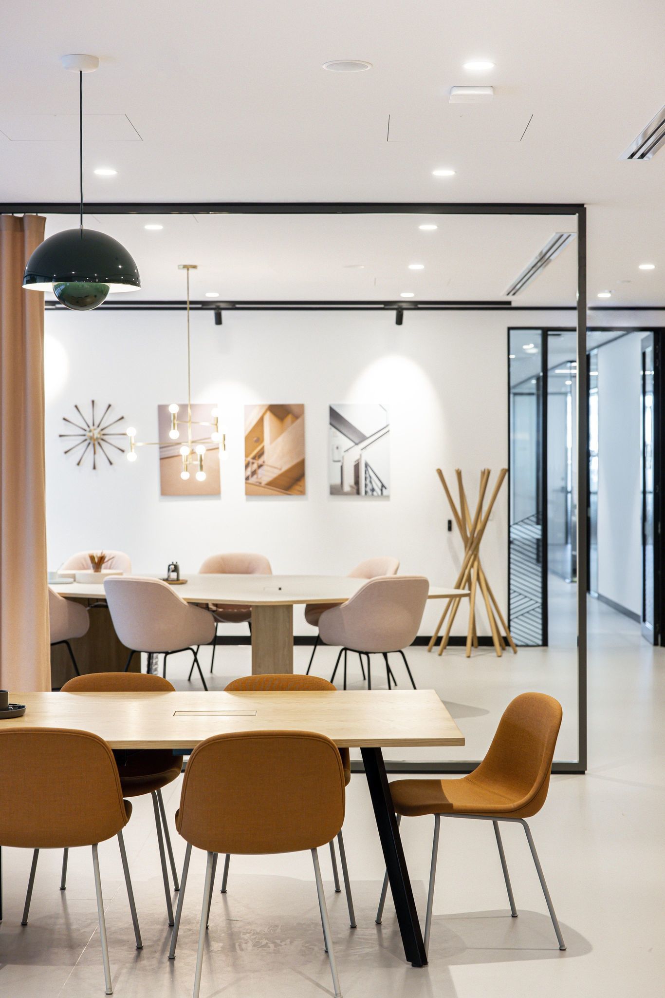 Fully serviced open plan office space for you and your team in Spaces 80 Ann Street Fully serviced open plan office space for you and your team in Spaces 80 Ann Street