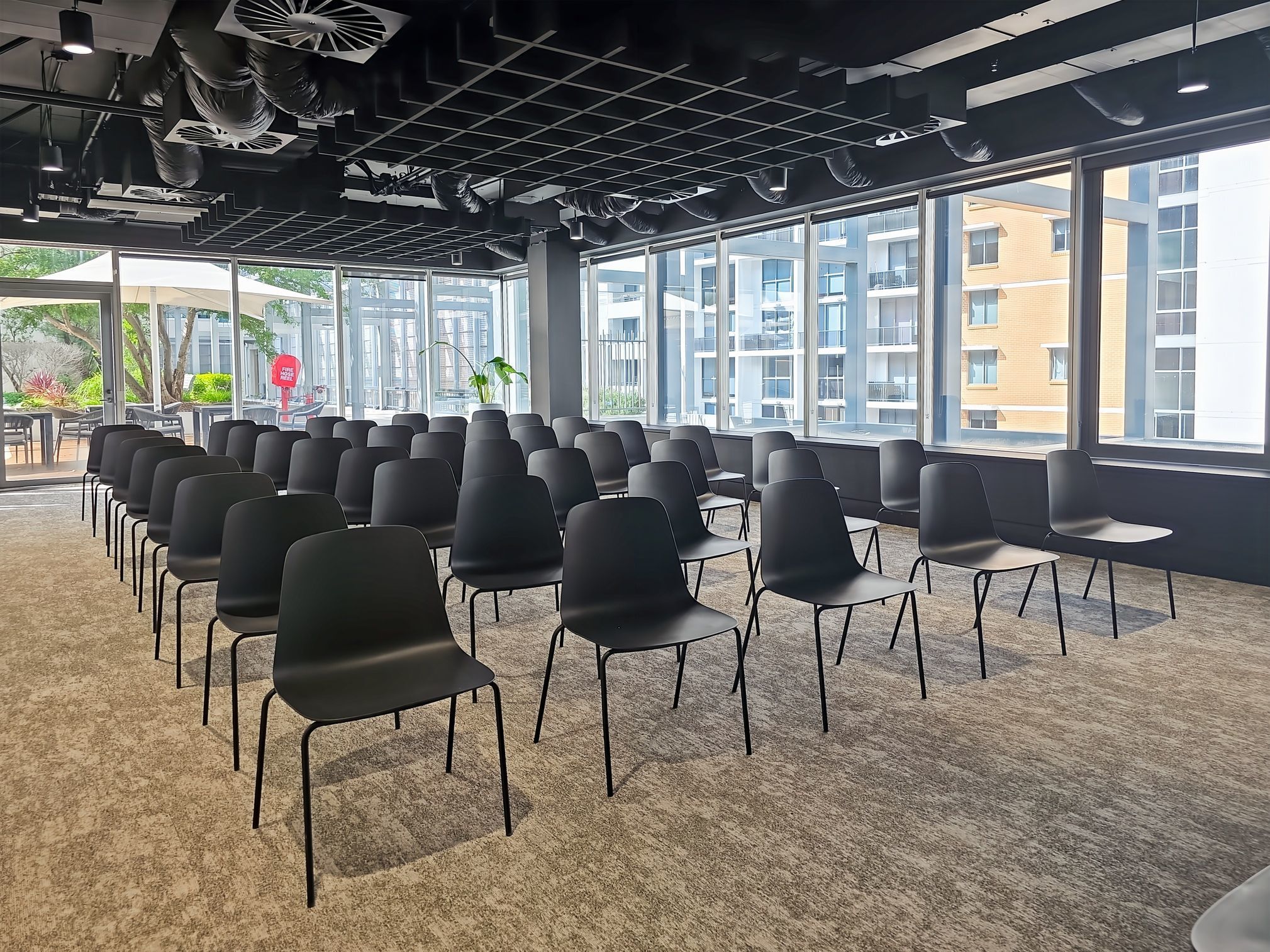 Private office space for 1 person in Signature Parramatta 150 George Street Private office space for 1 person in Signature Parramatta 150 George Street