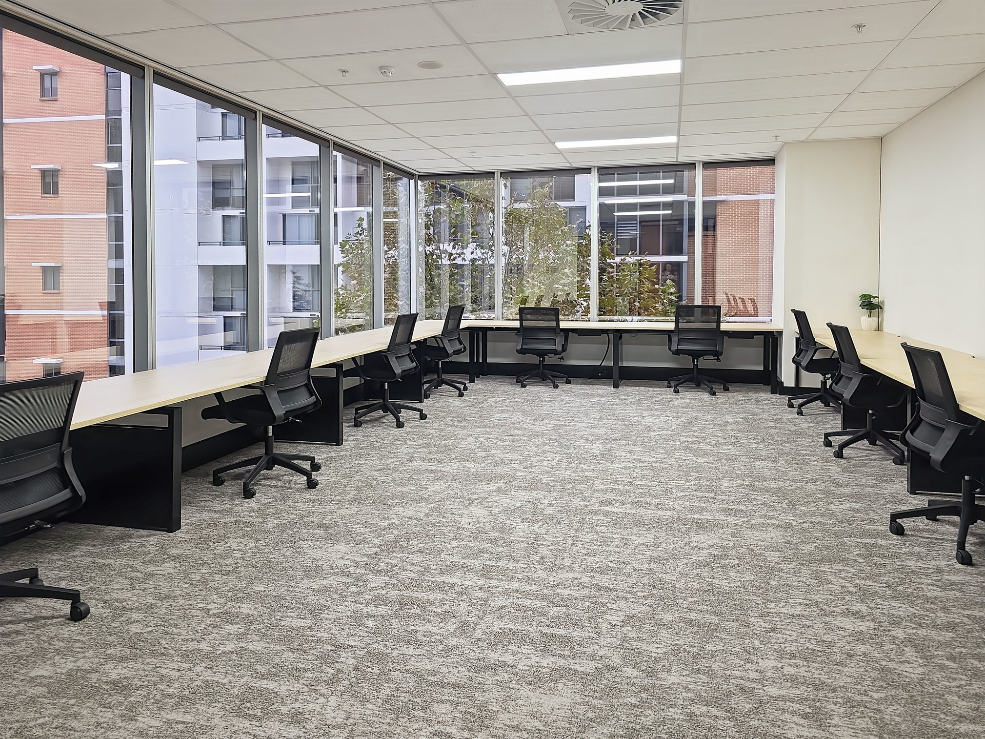 All-inclusive access to professional office space for 4 persons in Signature Parramatta 150 George Street All-inclusive access to professional office space for 4 persons in Signature Parramatta 150 George Street