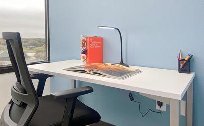 Private office space for 1 person in HQ 72 York St Private office space for 1 person in HQ 72 York St