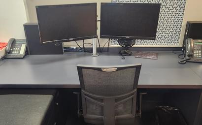 4 desks available in an Advertising Agency