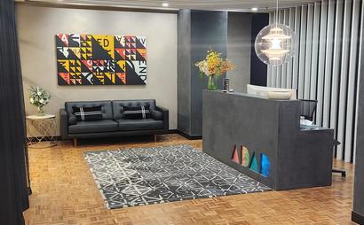 4 desks available in an Advertising Agency