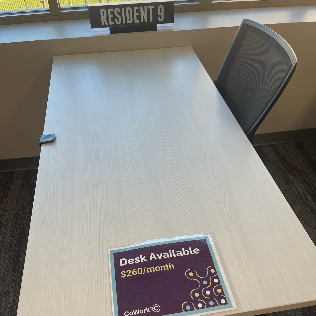 CMURC Bay City Dedicated Desk