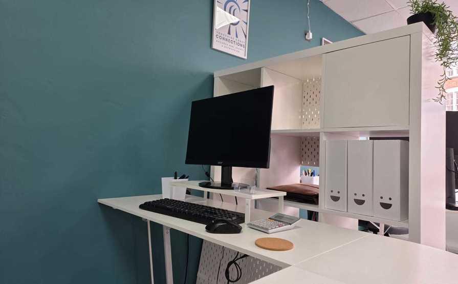 Hot Desks / Exclusive Desks