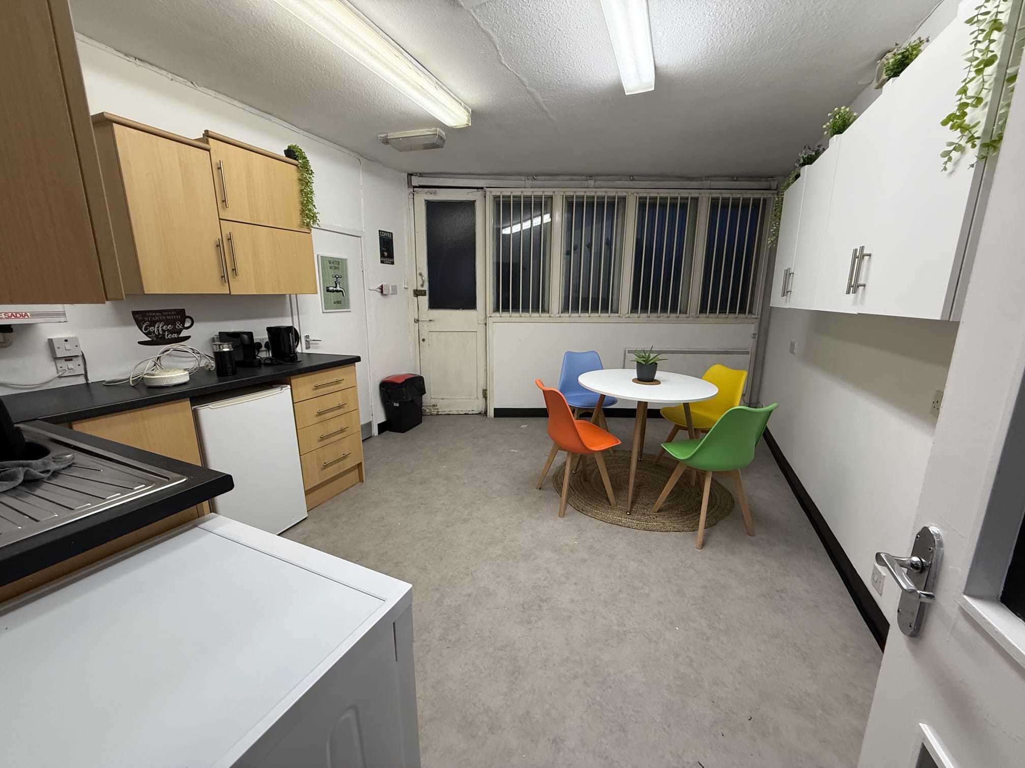 Hot Desks / Exclusive Desks