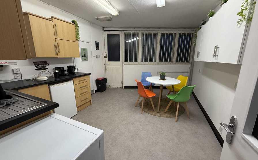 Hot Desks / Exclusive Desks