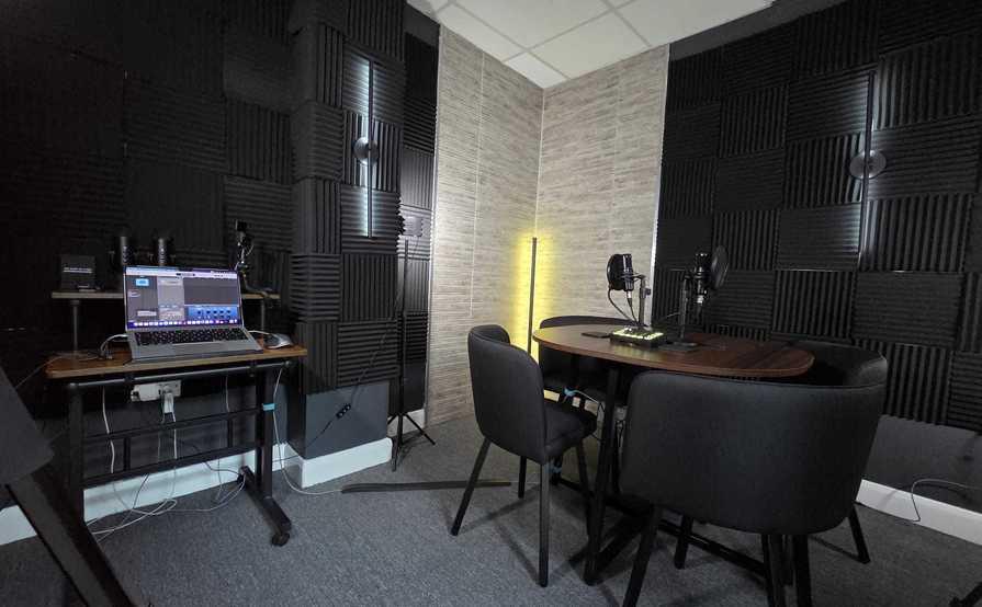 Hot Desks / Exclusive Desks