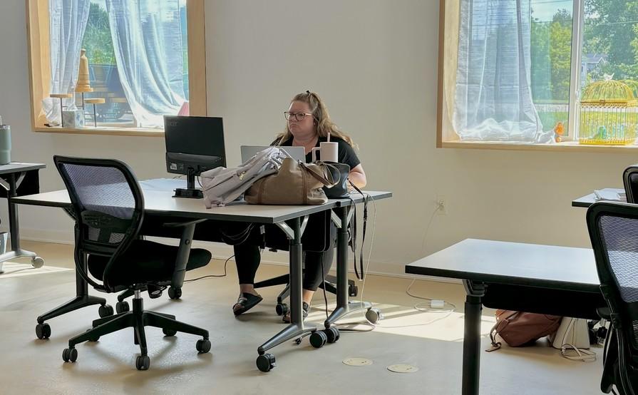 CO4 Workspace & Coffee Bar 