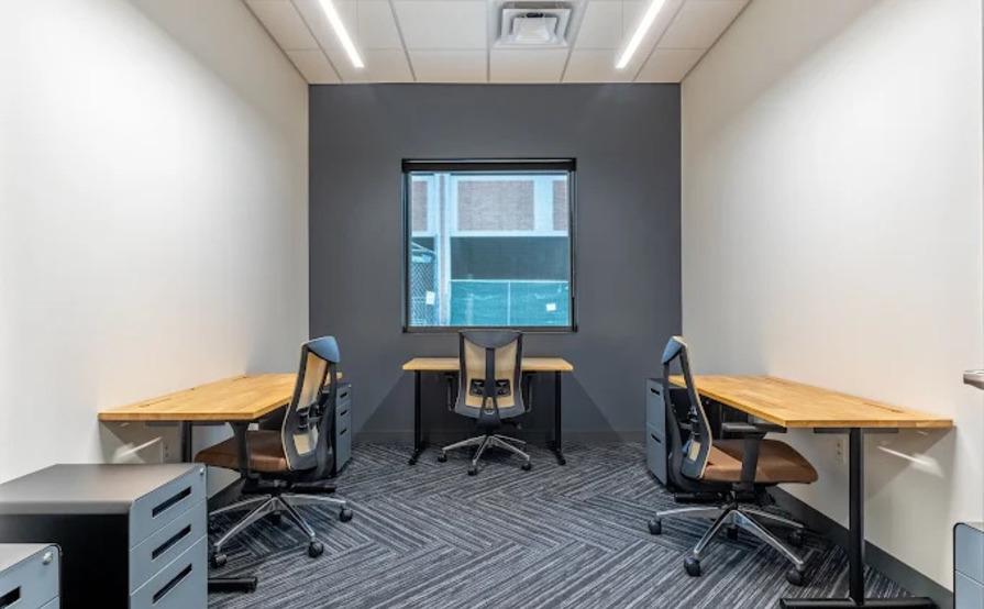 3 Person Office