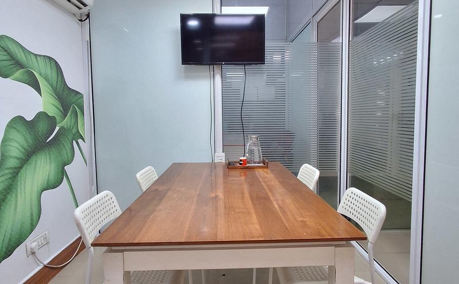 OPEN DEDICATED DESKS