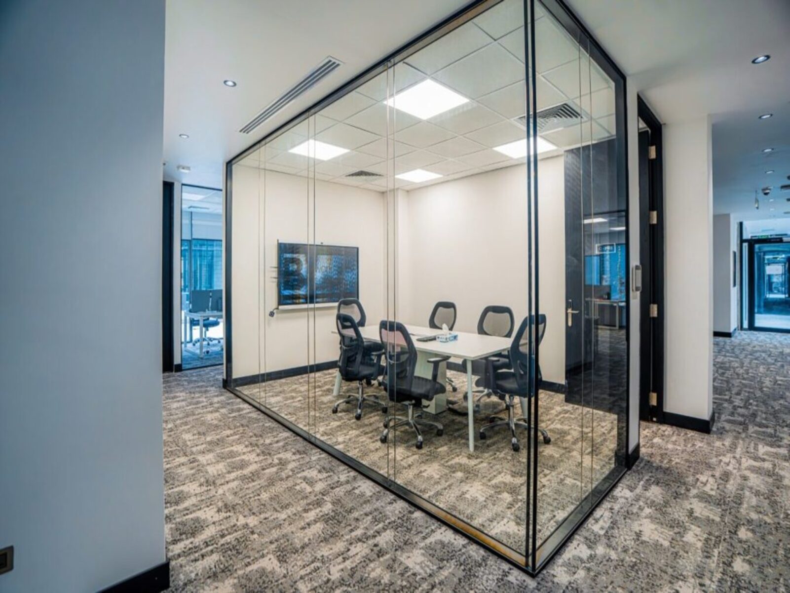 B Workspace Solutions