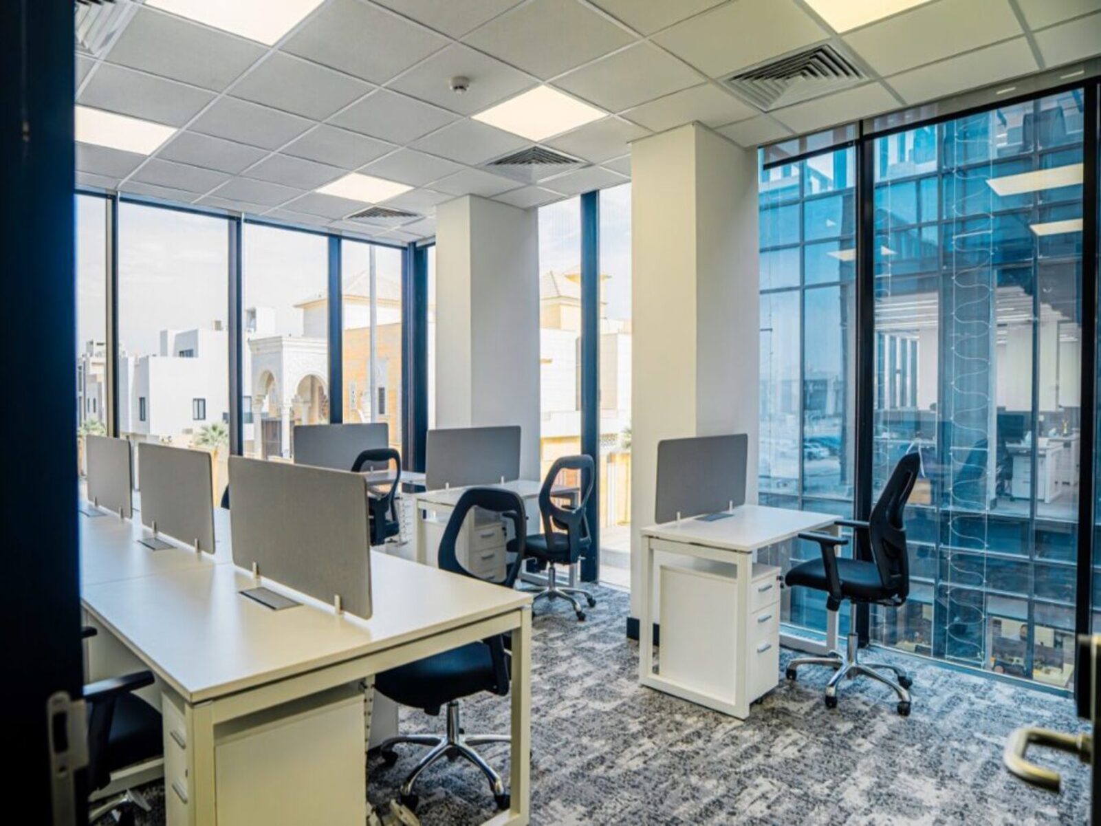 B Workspace Solutions