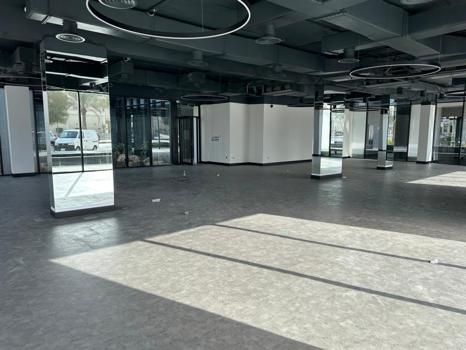 B Workspace Solutions