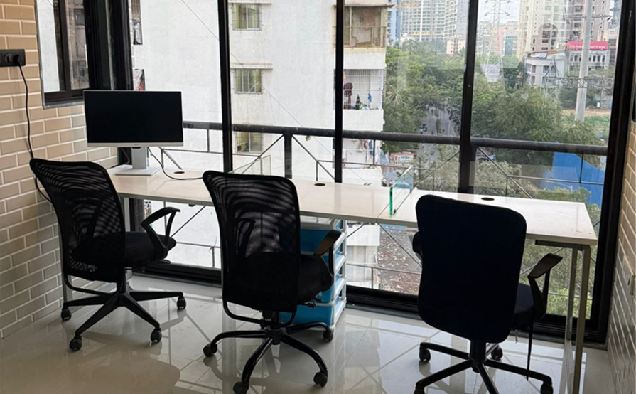 Fixed Dedicated Desk